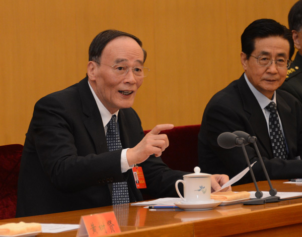 10月25日,中国共产党第十八届中央纪律检查委员会第四次全体会议在北京举行。中央政治局常委、中央纪委书记王岐山讲话。 10月25日,中国共产党第十八届中央纪律检查委员会第四次全体会议在北京举行。中央政治局常委、中央纪委书记王岐山讲话。
